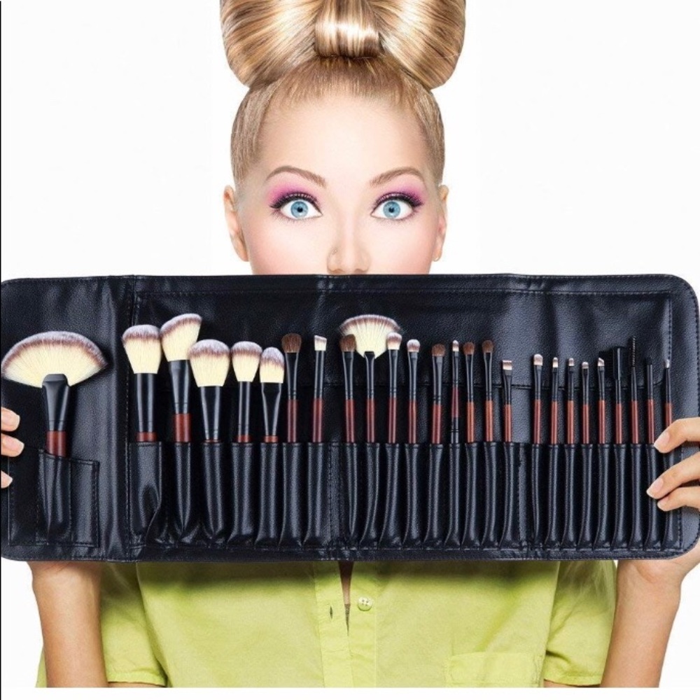 Makeup brushes 26 pieces